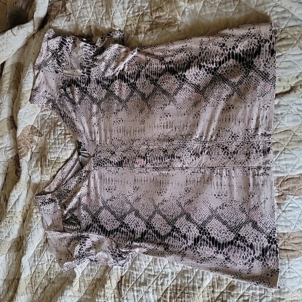 Tribal V-Neck Flutter Sleeve Top
